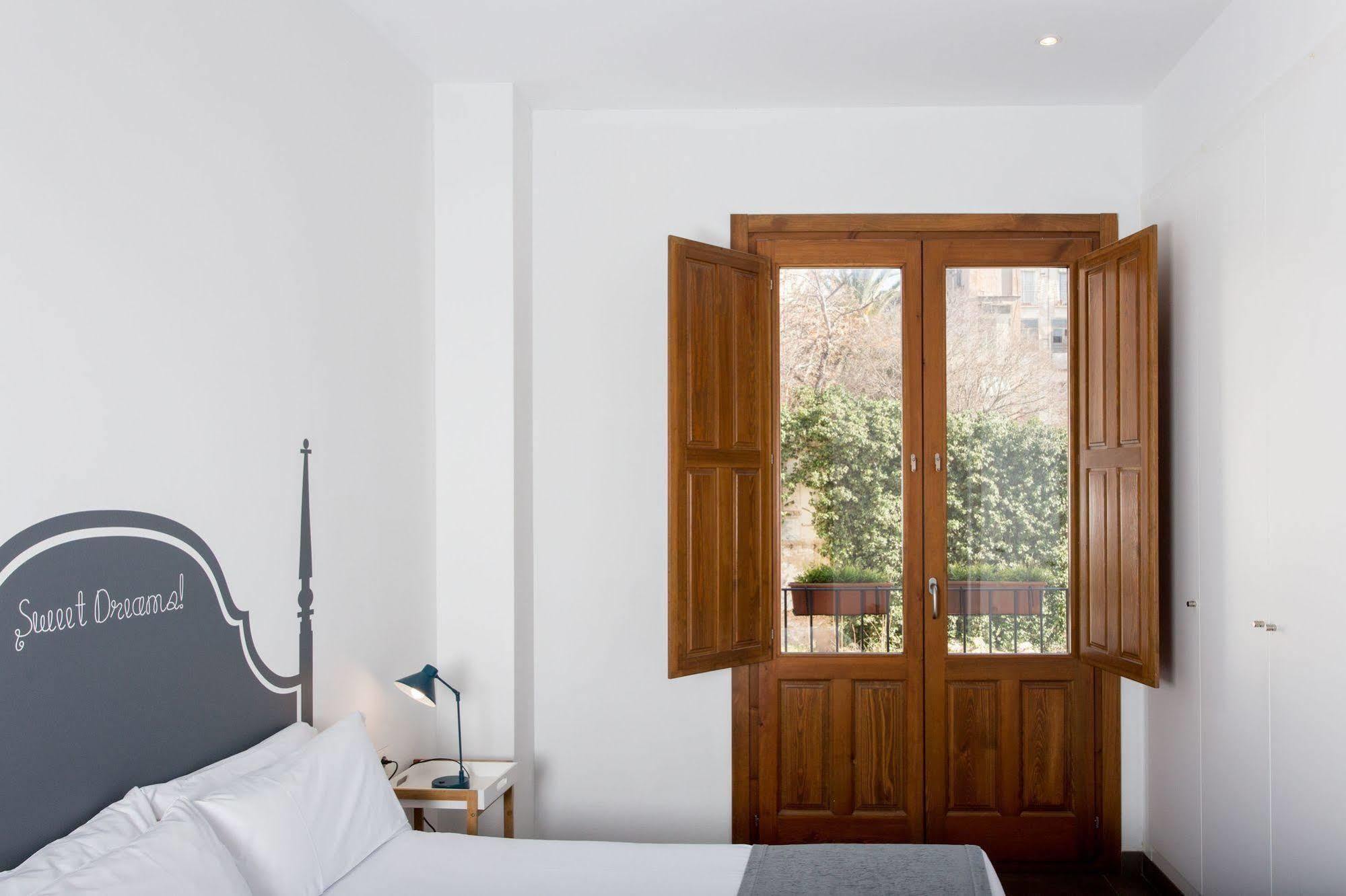 Valencia Centre Torres De Quart Apartment Bagian luar foto